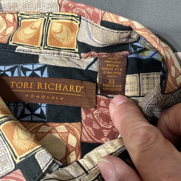Tori Richard Honolulu button down shirt. Size XL - Picture 2 of 5